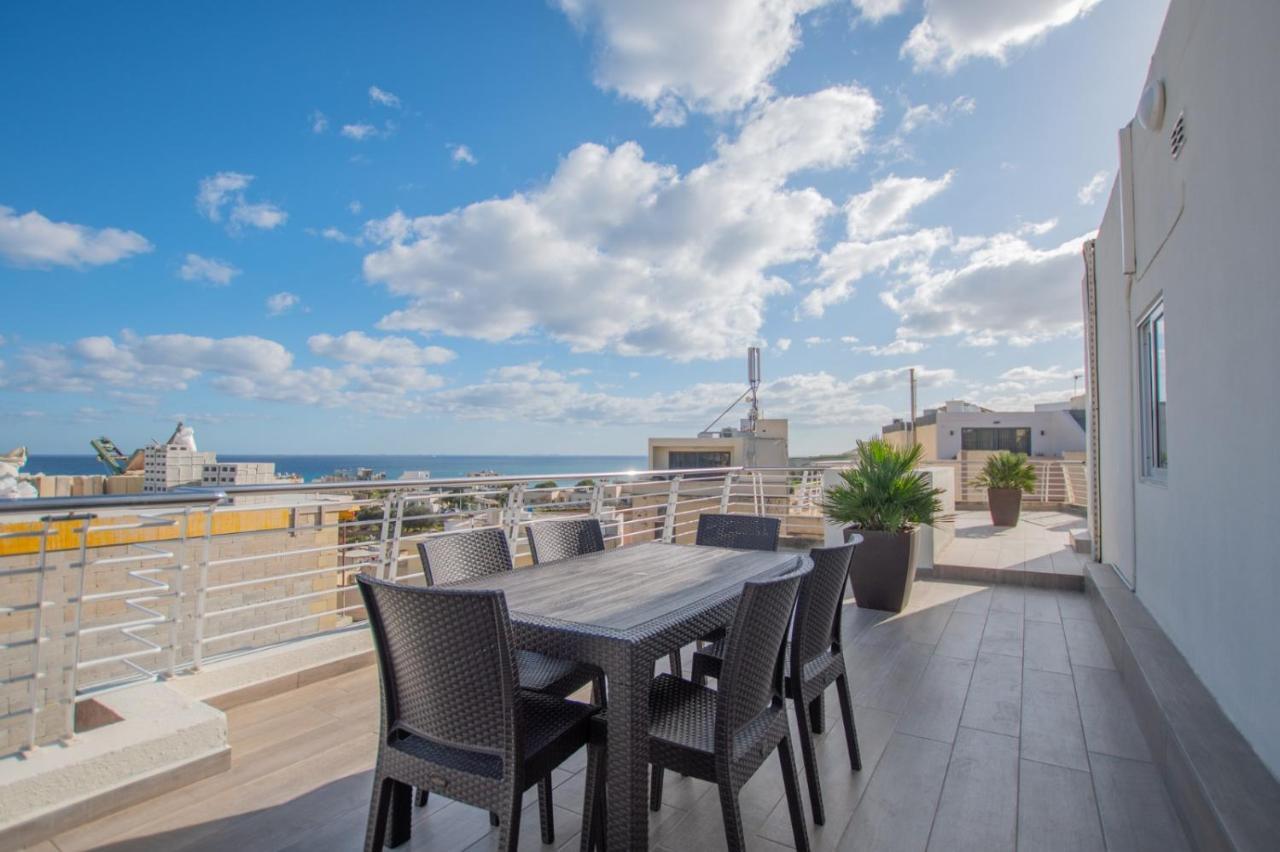 Kernice Penthouse With Sea And Country Views Of Xghajra Exteriér fotografie