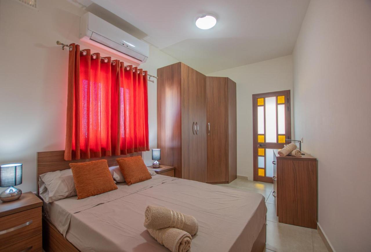 Kernice Penthouse With Sea And Country Views Of Xghajra Exteriér fotografie