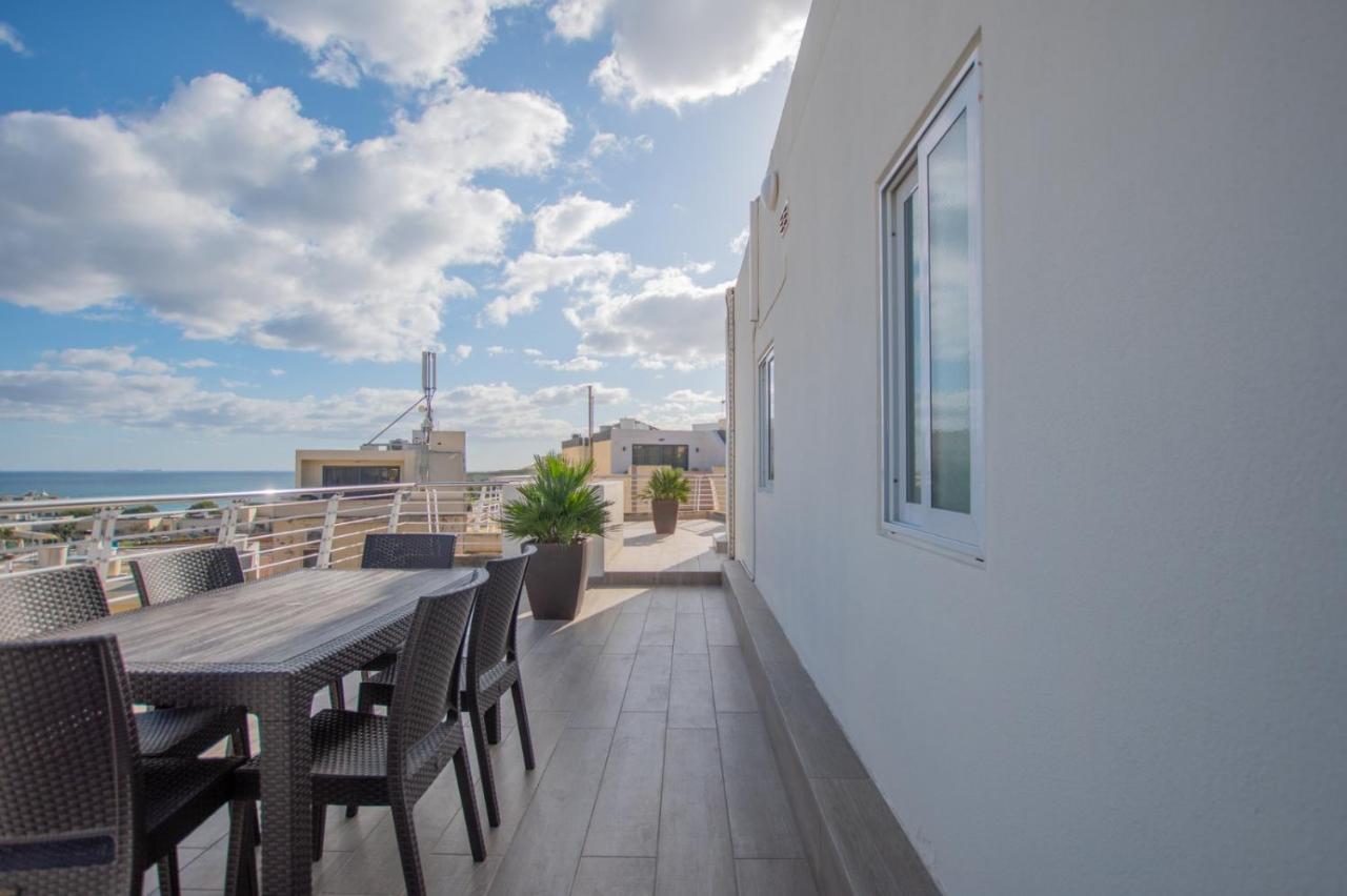 Kernice Penthouse With Sea And Country Views Of Xghajra Exteriér fotografie